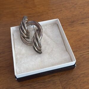 Brooch - mild tarnish